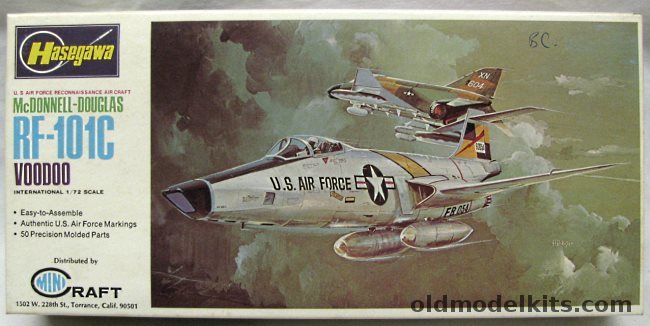 Hasegawa 1/72 McDonnel Douglas RF-101C Voodoo, JS037 plastic model kit